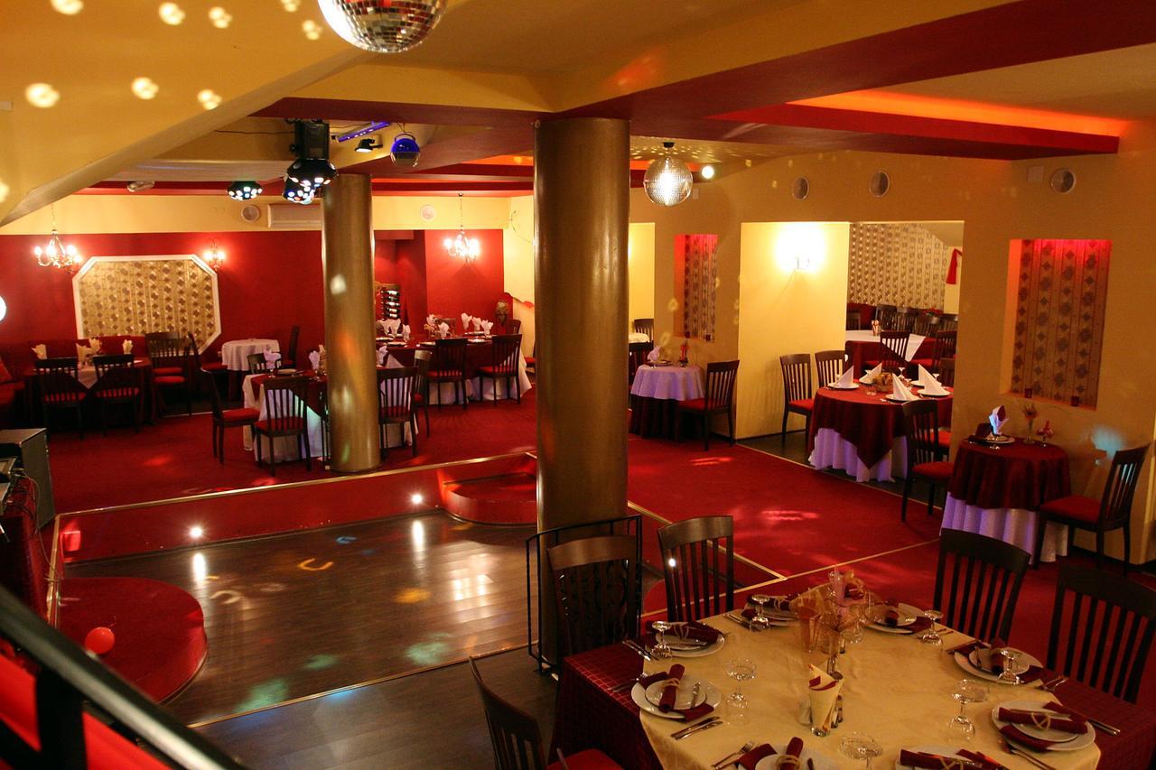 鲁塞 Charlino Plaza酒店 外观 照片